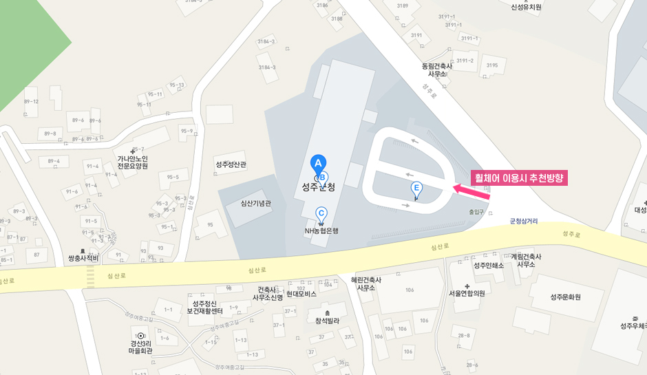 도보/휠체어 이용 경로를 나타내는 지도